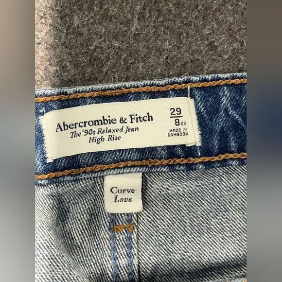Abercrombie & Fitch The 90s Relaxed Jean High Rise Curve Love 29/8 - Picture 3 of 3